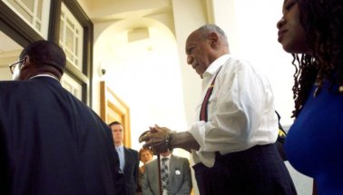 Amerika'nın Babası Bill Cosby'i Cinsel İstismarla suçlayan kadınlar anlattı