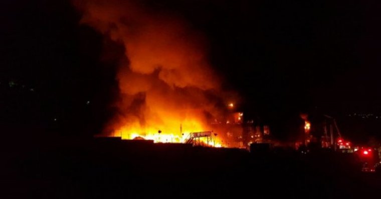 Organize Sanayi Bölgesi'nde fabrikada yangını