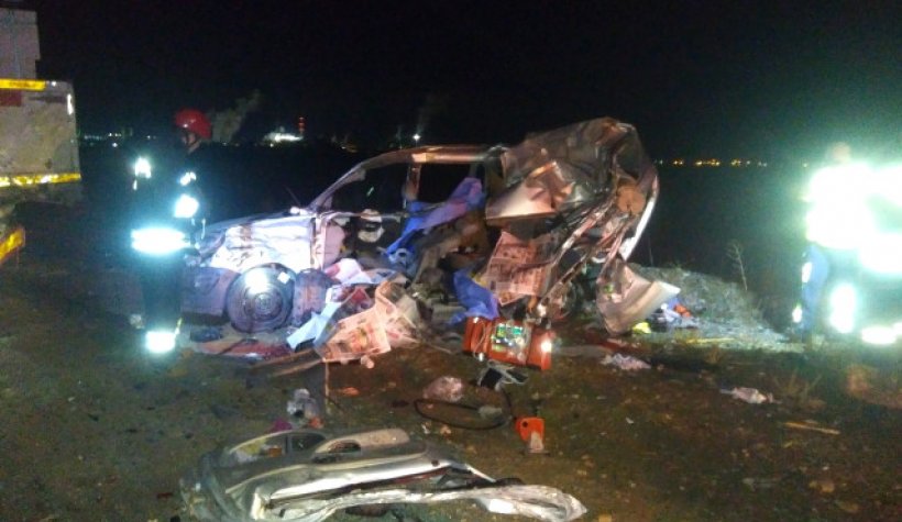 Konya'da feci kaza: Sürücü ve iki kızı hayatını kaybetti