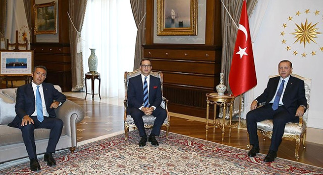 Koç Grubu, Bakan Berat Albayrak