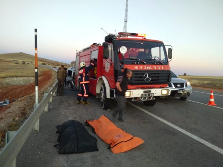 Sivas'ta feci kaza: 2 Ölü Çok Sayıda Yaralı