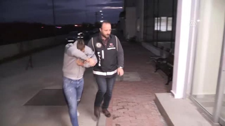 Adana'da Fetö Operasyonu 5 Gözaltı