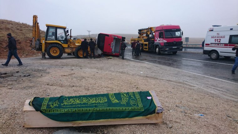 Malatya'da Katliam Gibi Kaza: 7 &ouml;l&uuml;, 15 yaralı: İşte ilk g&ouml;r&uuml;nt&uuml;ler