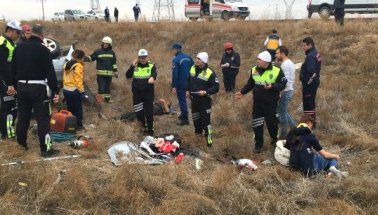 KOnya'da Suriyelilerin Otomobili Devrildi: 1 Ölü, 6 Yaralı