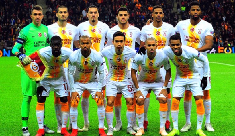 Porto'ya 3-2 yenilen Galatasaray, Avrupa'ya devam ediyor