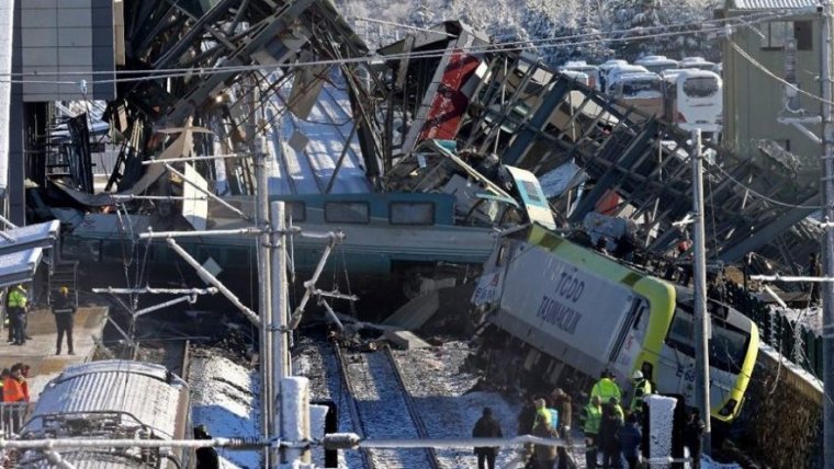Ankar'daki Tren kazası ile ilgili şok açıklama: Sinyalizasyon yoktu!