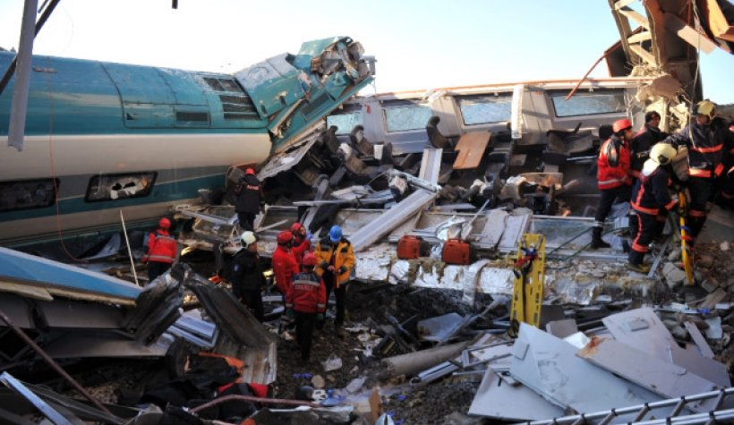 Ankara'da Yüksek Hızlı Tren Kazası: 7 Ölü, 46 Yaralı