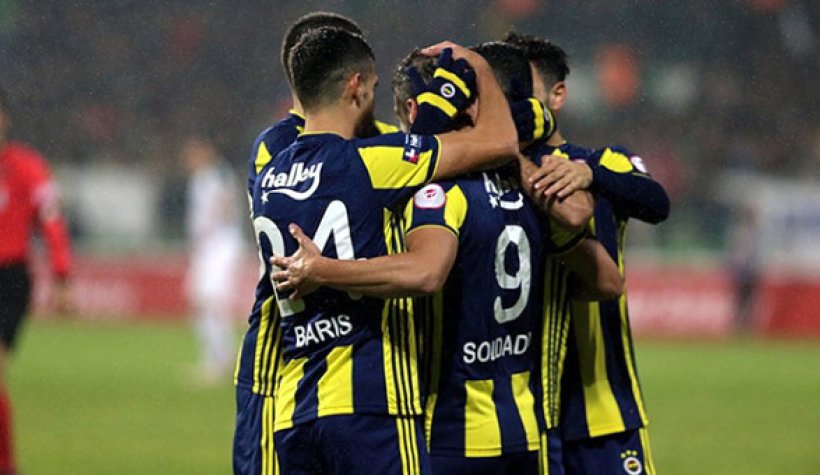 Fenerbahçe, Giresunspor'u 5-2 ile geçti