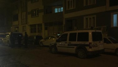 Bursa'da Vahşet: Eşi ve 5 aylık bebeğinin boğazını kesip öldürdü