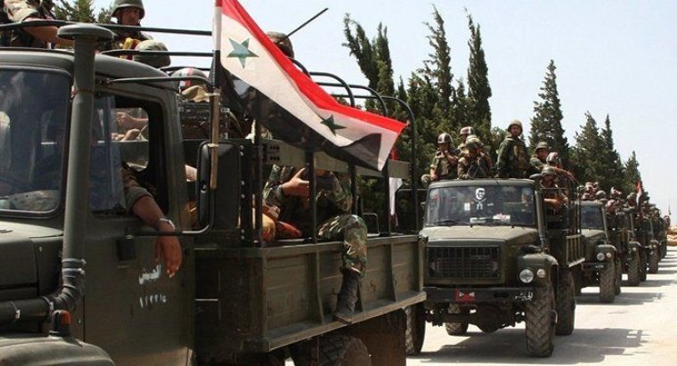 Son dakika: Suriye ordusu Münbiç'e girip bayrak dikti