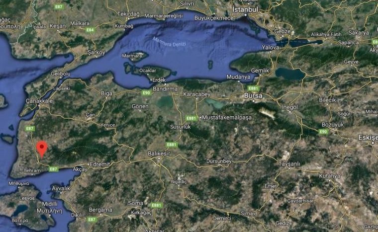 Son dakika: Çanakkale'de deprem: İstanbul'da da hissedildi
