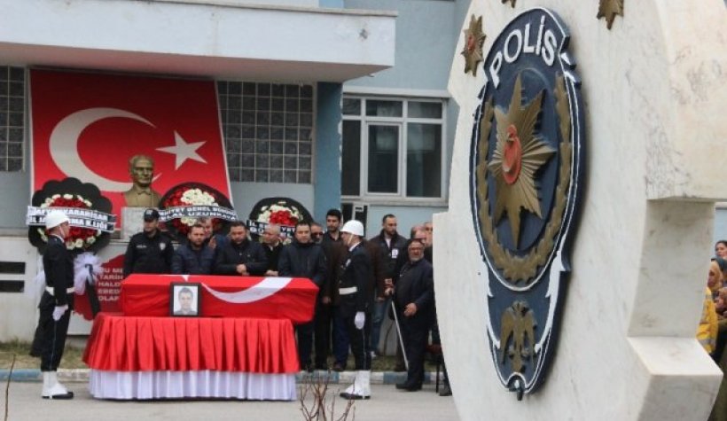 Kalp Krizi Geçiren Polis Memuru Mehmet Emin Üzel'e son göre