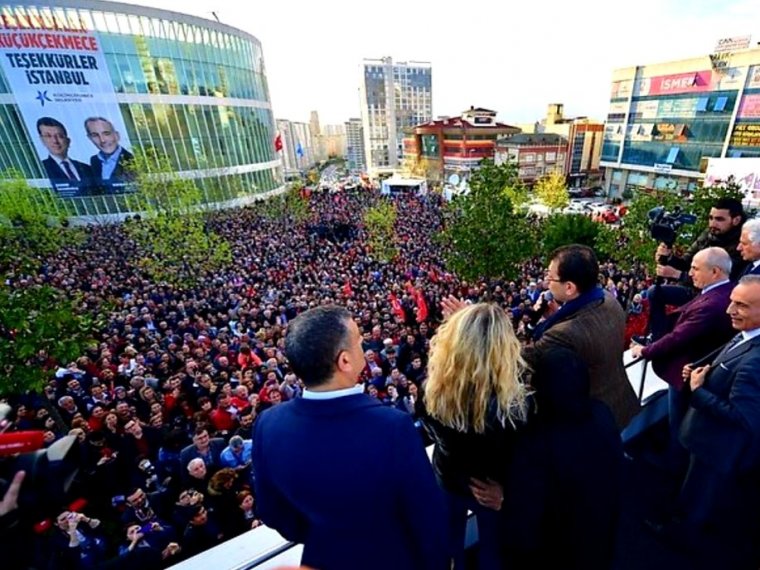 Ekrem İmamoğlu Küçükçekmece'de Halka Seslendi