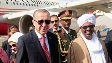 Erdoğan’dan Sudan mesajı: Darbe ile gelmiş bir siyasetçi değilim..