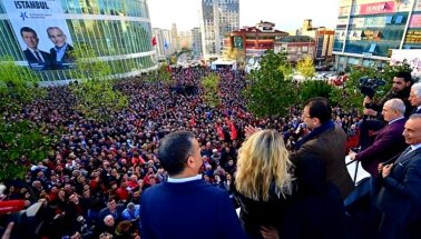 Ekrem İmamoğlu Küçükçekmece'de Halka Seslendi