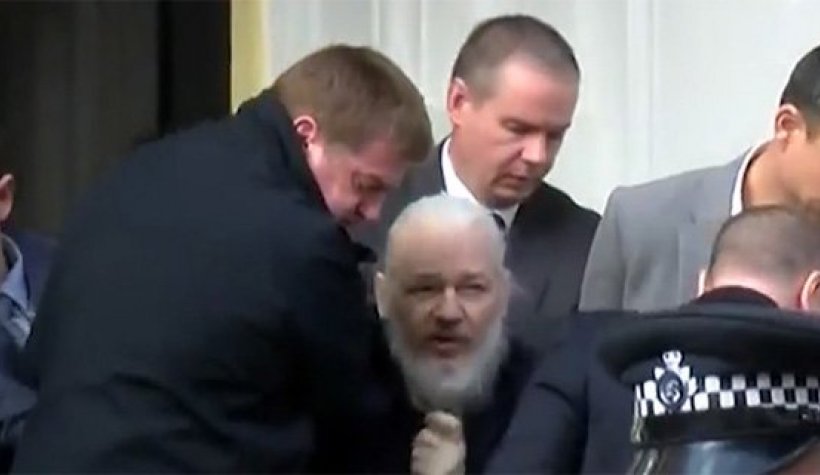 Wikileaks'in kurucusu Julian Assange Tutuklandı