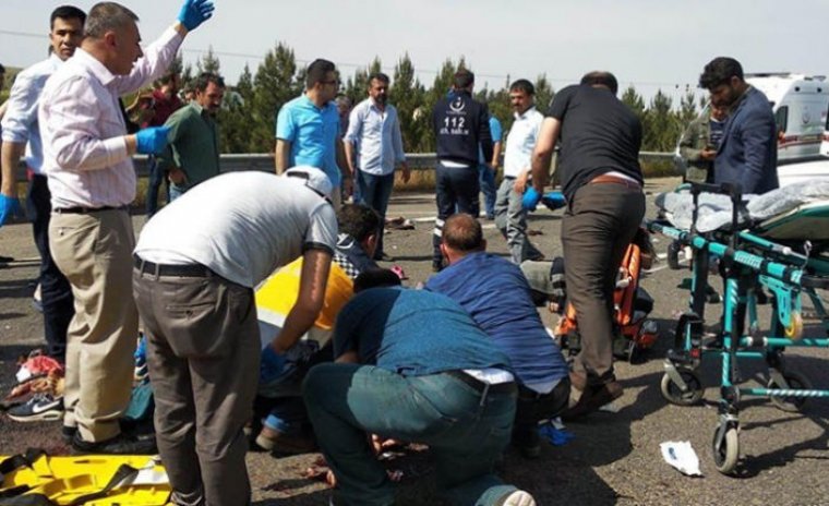 1 Mayıs’a giden sağlıkçılar kaza yaptı: 5 kişi hayatını kaybetti, 14 yaralı
