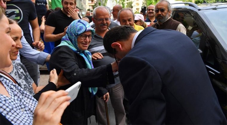 Celal Bayar'ın Kızı Nilüfer Gürsoy'dan İmamoğlu'na Yeni Slogan