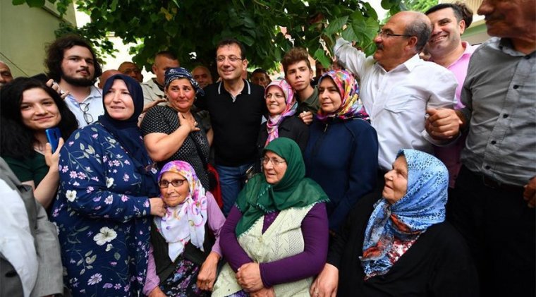 Ekrem İmamoğlu'na Trabzon'da sevgi seli