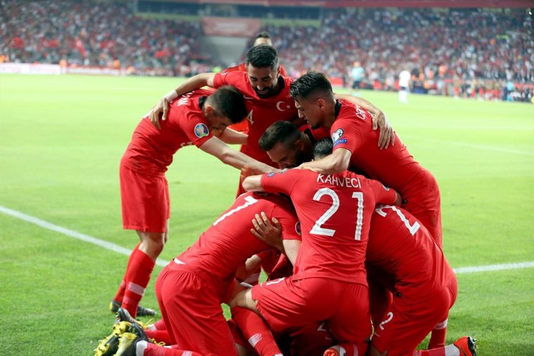 Türk Milli Takımı Fransa'yı ezdi 2-0