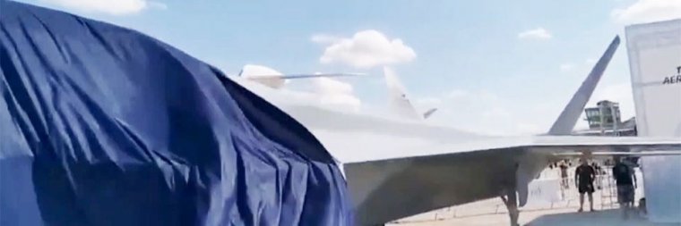 'Uçmayan' İlk Milli Muharip Uçağımız Paris'te sergileniyor