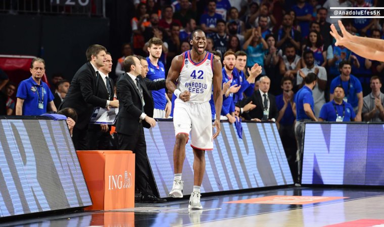 Anadolu Efes Fenerbahçe 89-74 (Şampiyon Anadolu Efes)