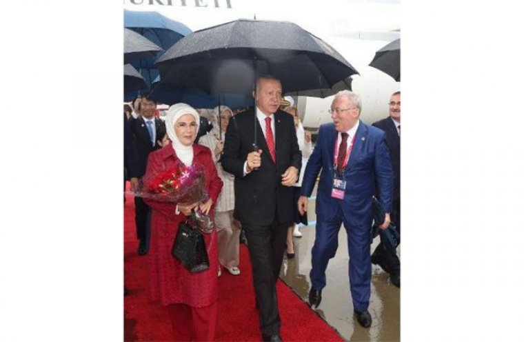 Emine Erdoğan'ın lüks çanta Chanel ve Hermes merakı: 144 Asgari ücrete denk