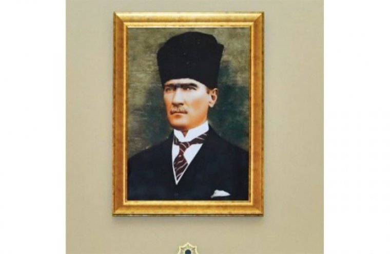 İstanbul Valiliği’nden skandal Atatürk ve İmamoğlu paylaşımı