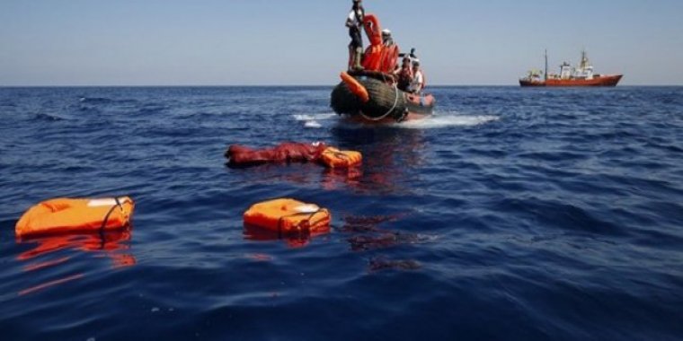 Akdeniz'de göçmen faciası: 70 kişiden sadece 4'ü kurtarıldı
