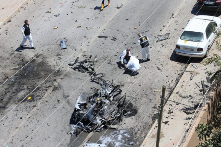 Son dakika: Hatay Reyhanlı'da patlama: Suriyeliler ve bomba yüklü araç