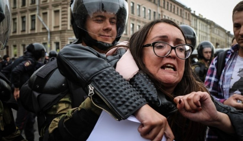 Rus aktivist Yelena Grigoryeva çalıların arasında cesedi bulundu