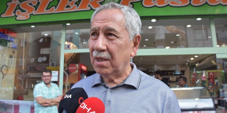 Bülent Arınç, FETÖ firarisi dostunun pastanesini ziyaret etti