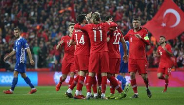 İBB, Fransa Türkiye maçını yayınlayacak