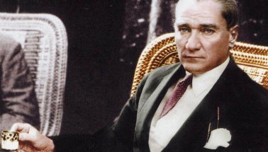 Atatürk mesajları: Atatürk’ü anma şiirleri ve sözleri