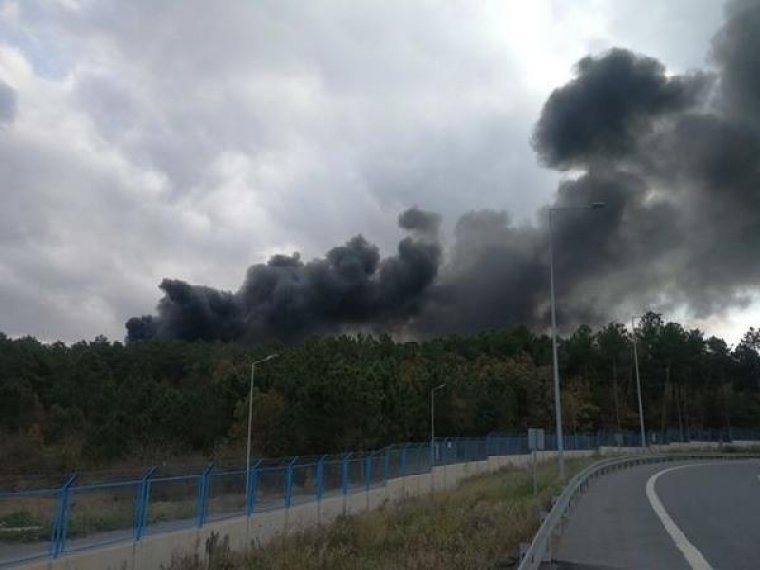 Son dakika: İstanbul'da askeri bölgede yangın