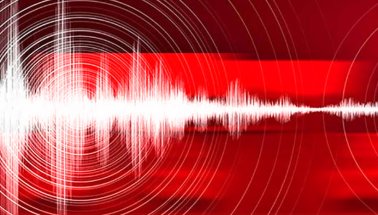 Ege'de peş peşe depremler