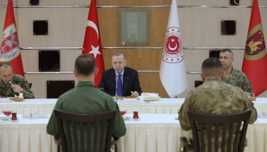 Erdoğan'dan manidar iftar ziyareti