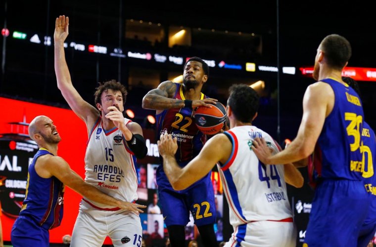 Anadolu Efes Tarih Yazdı: Avrupa'nın en büyüğü oldu