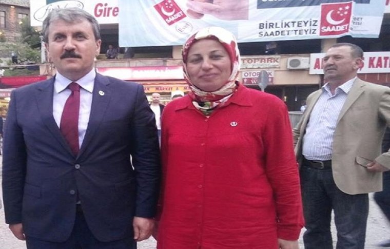 Erdoğan'ı eleştiren BBP kadın Kolları Başkanına ters kelepçe