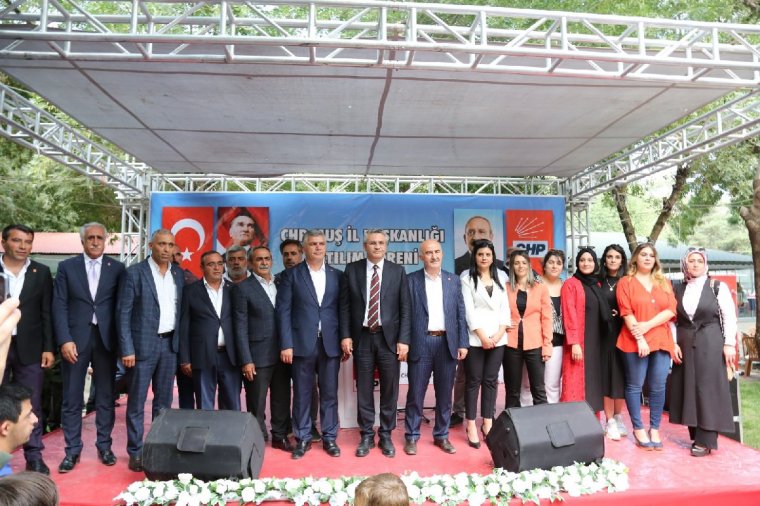 AKP milletvekili aday adayı 2 bin 500 kişiyle birlikte CHP’ye geçti