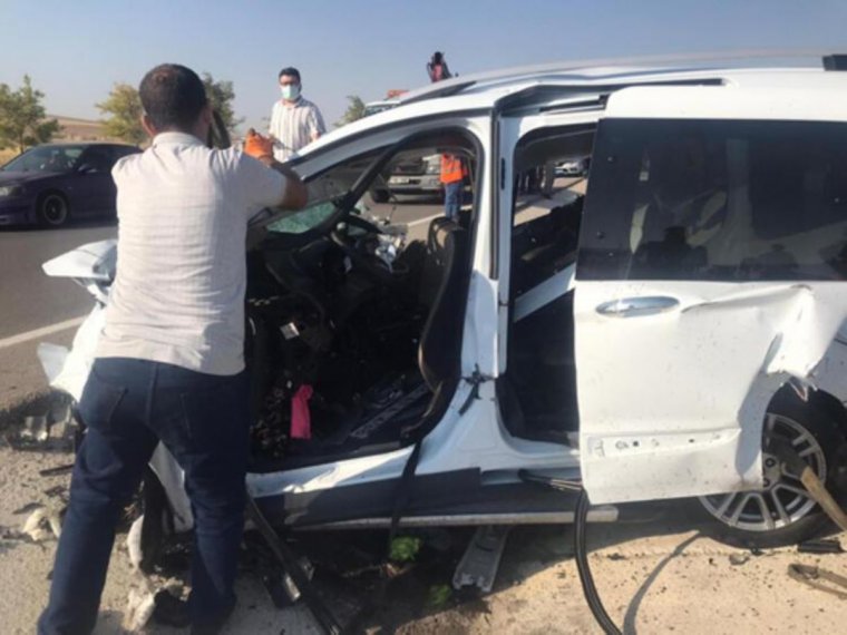 Konya’da katliam gibi kaza: 6 ölü, 2 yaralı