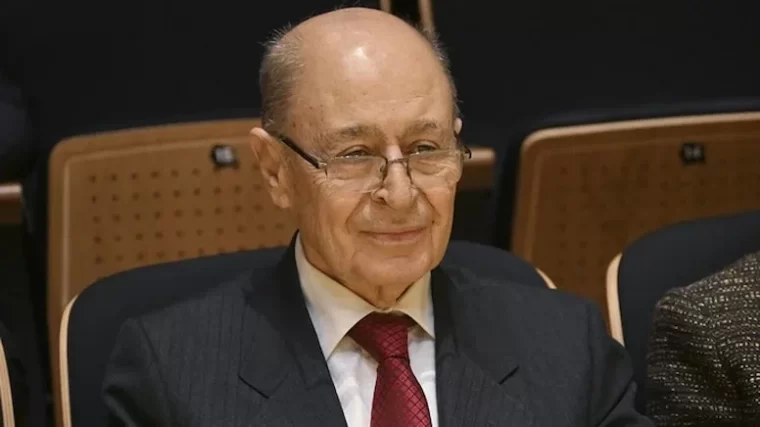 Uzun süre sonra ilk kez görüntülendi: İşte Ahmet Necdet Sezer'in son hali