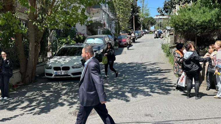 İstanbul'da peş peşe depremler en büyüğü 6.2 büyüklüğünde!