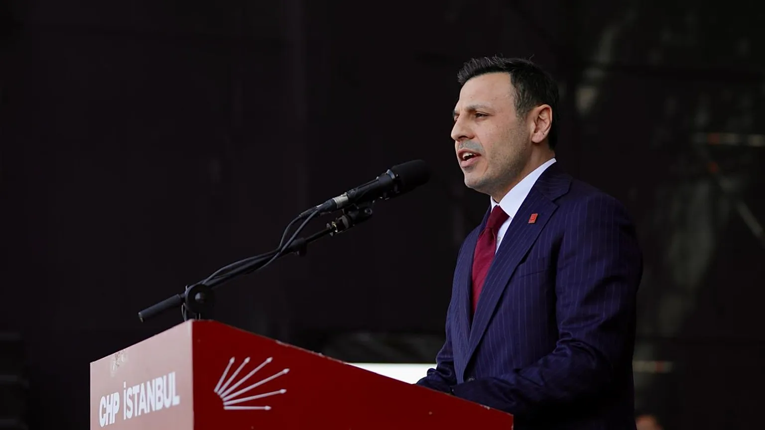 CHP İstanbul İl Delegeleri'nden 'olağanüstü kongre' hamlesi