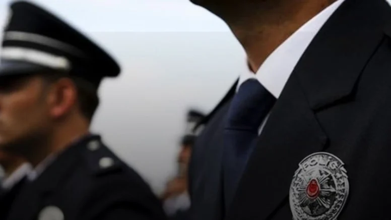 Merkeze alınan polis müdüründen manidar paylaşım