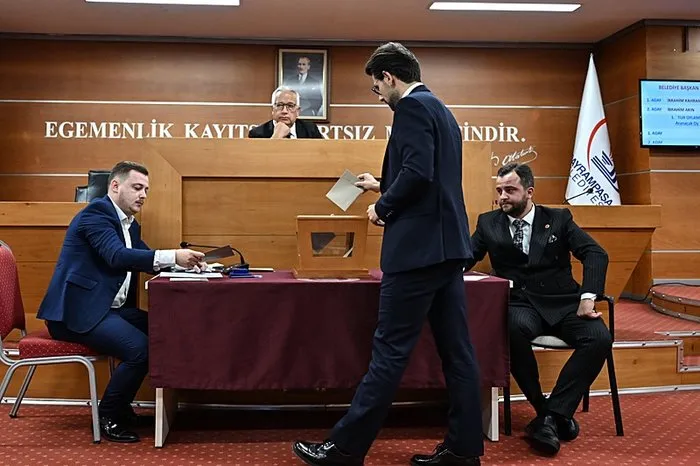 AKP'nin Bayrampaşa'yı geri alma planı suya düştü, dava açıyorlar