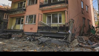 İstanbul'da hissedilen bir deprem oldu! Marmara sallandı