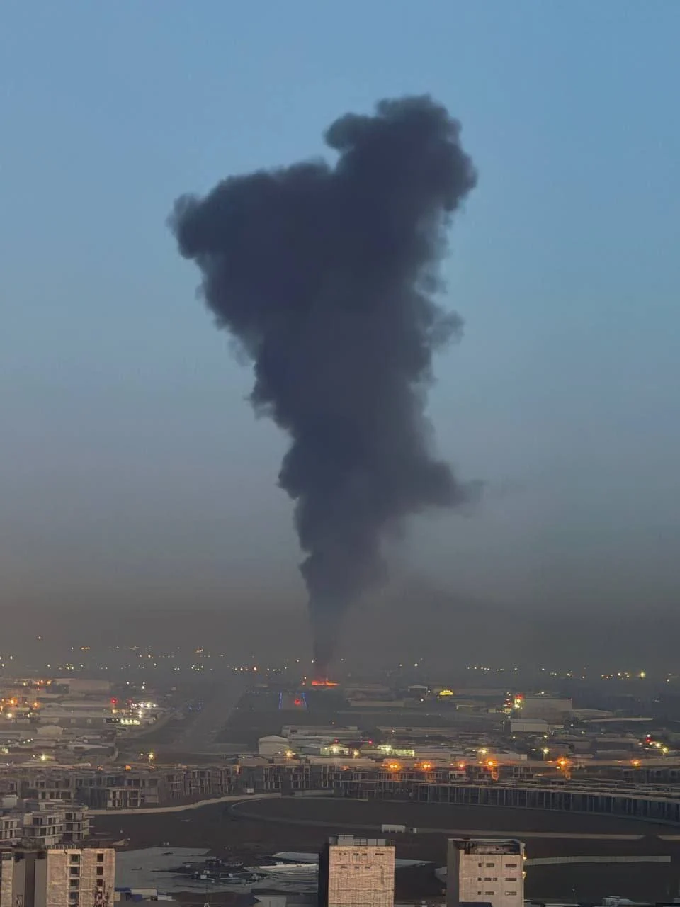 Orta Doğu'da Kırılma Noktası: Tahran Ağır Bombardıman Altında, Savaş Tüm Bölgeye Yayıldı