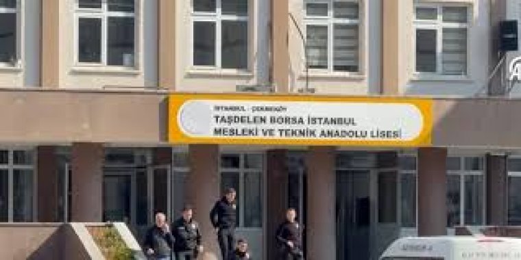 Öğrencisinin bıçakladığı öğretmen Fatma Nur Çelik kurtarılamadı