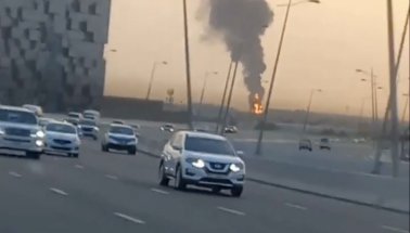 Dubai Alev Alev: İHA saldırısı sonrası havalimanı yanmaya başladı